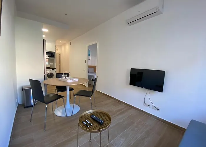 Viu Bertran Apartman *